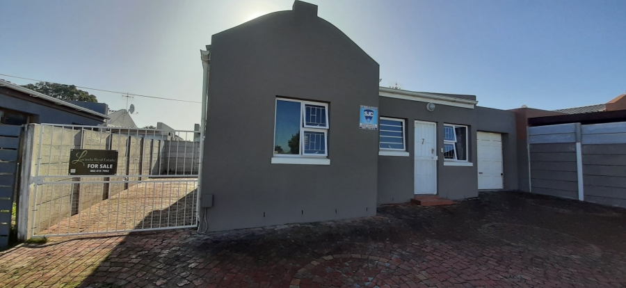 2 Bedroom Property for Sale in Jagtershof Western Cape